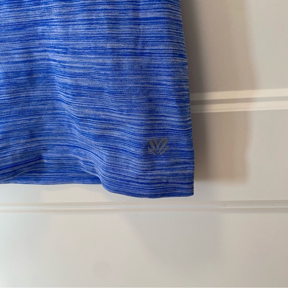 Forever 21 Size Small Ocean Blue Ombré Striped Racerback Workout Tank - Picture 4 of 6